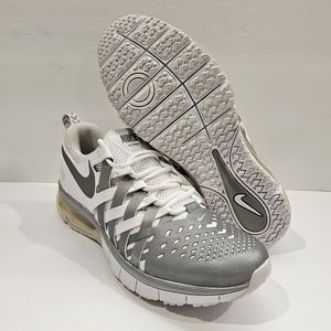 2015 Nike Fingertrap Max